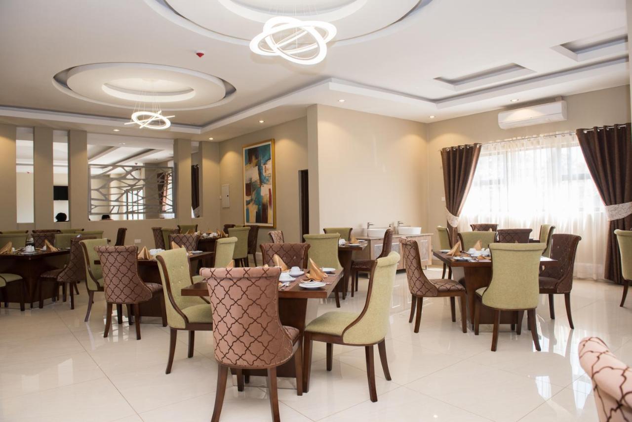Crossroads Hotel بلانتاير المظهر الخارجي الصورة